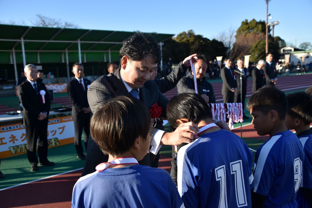 DSC_0485（表彰式＿準優勝メダル贈呈）